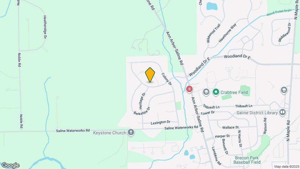 454 Woodland Dr W Map and Location Details