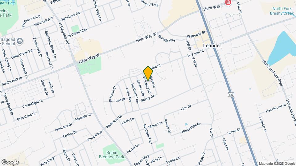 202 Woodley Rd Mapa y Detalles de la Ubicación