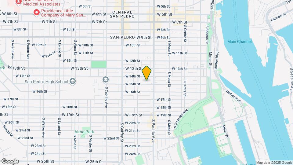 546 W 15th St Map and Location Details