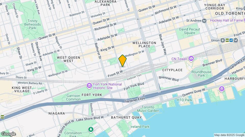 530 Front St W Map and Location Details