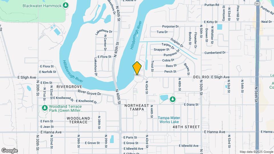 Crown Pointe Apartments Map and Location Details