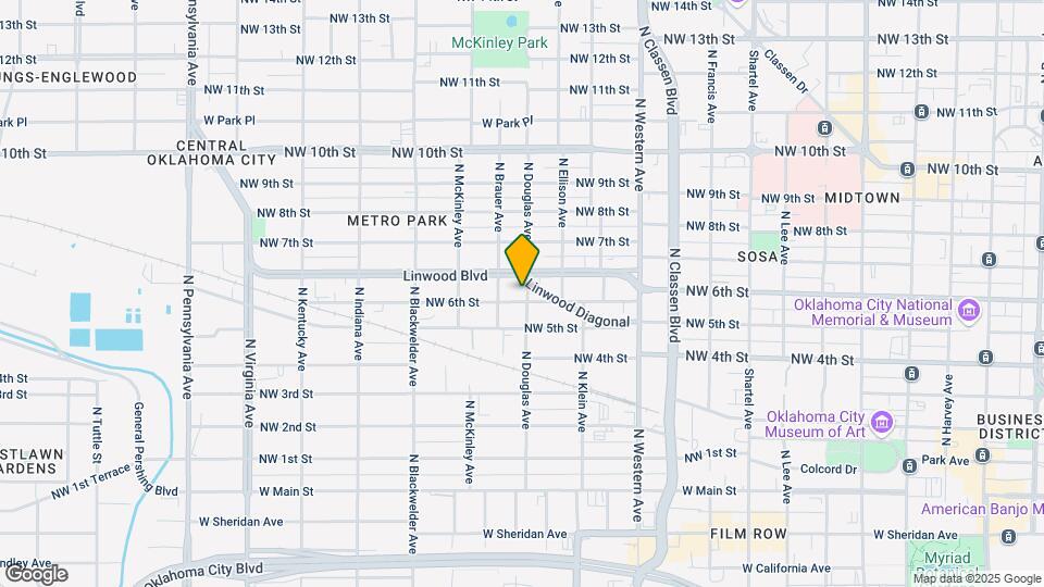 711 N Douglas Ave Map and Location Details