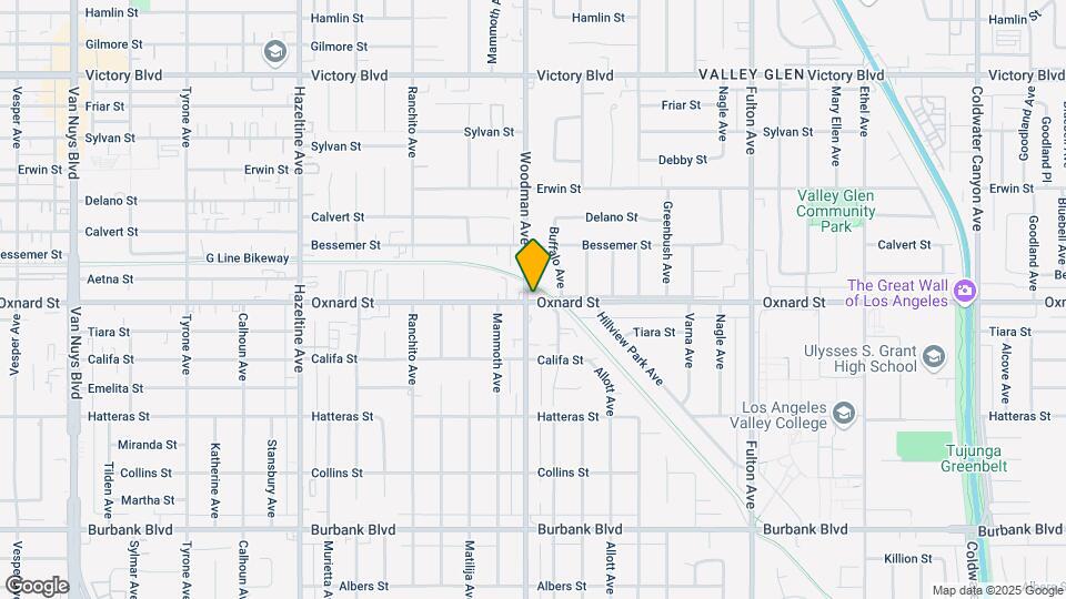 6000 Woodman Ave Map and Location Details