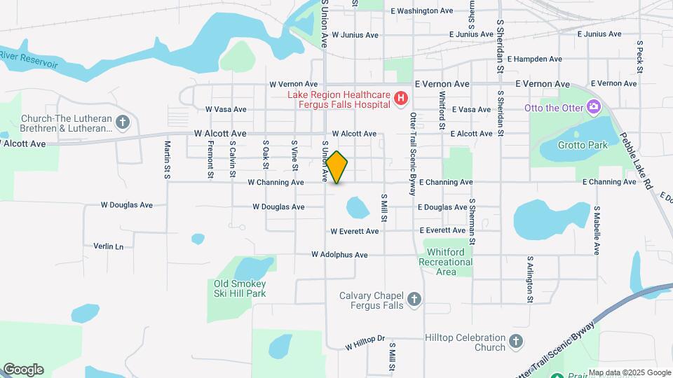 211 W Channing Ave Mapa y Detalles de la Ubicación