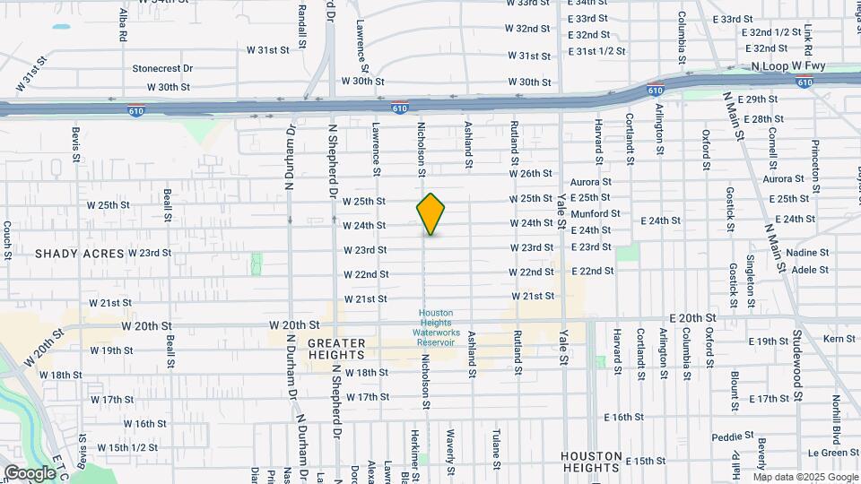 445 W 23rd St Map and Location Details