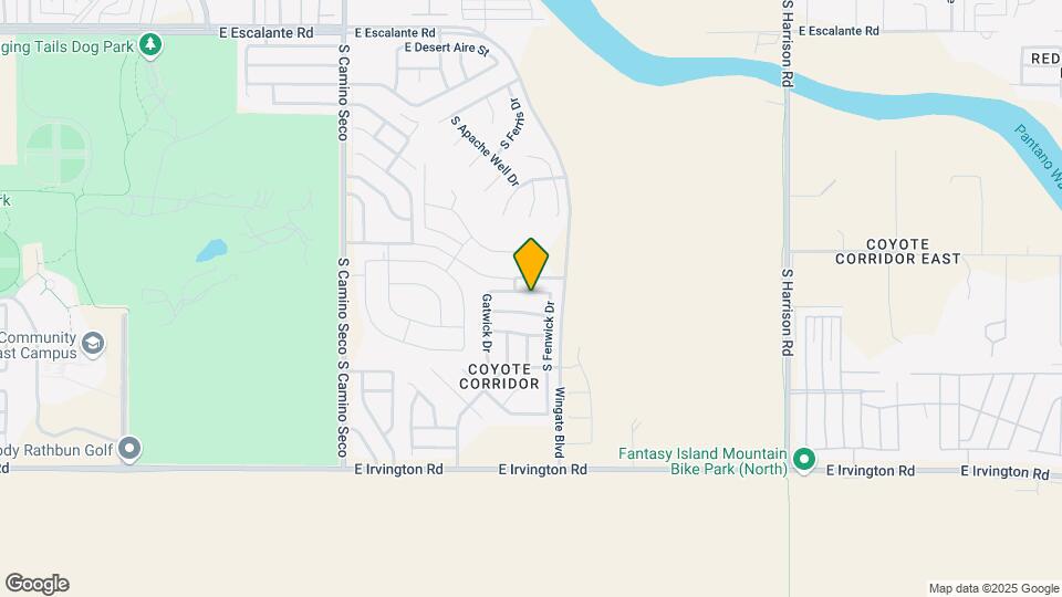9042 E Weyburn Dr Map and Location Details