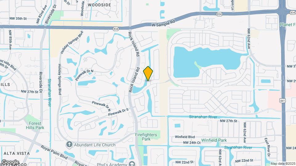 3013 Woodlands Dr Map and Location Details