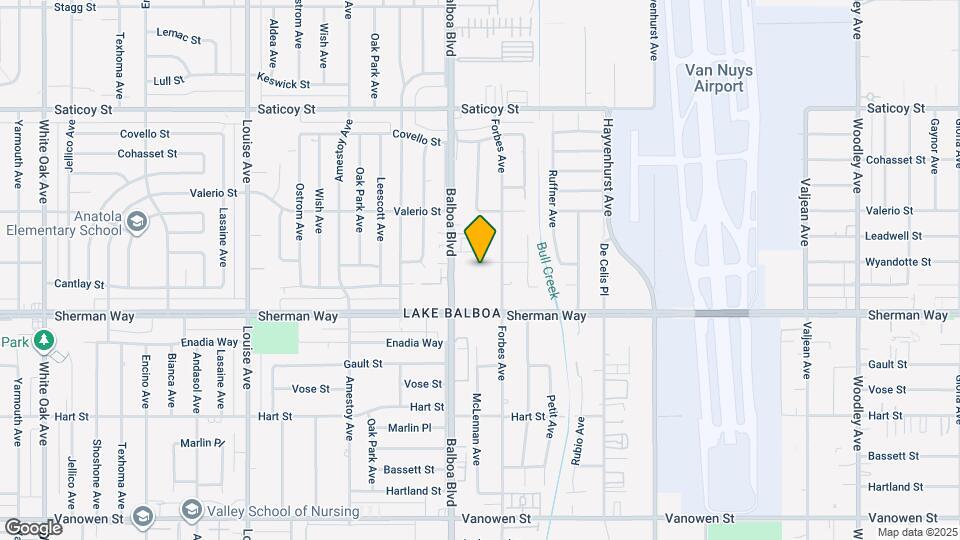 16830 Wyandotte St Map and Location Details