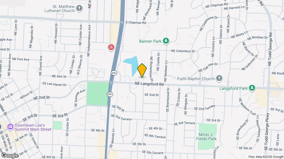 202 NE Westwind Dr Map and Location Details