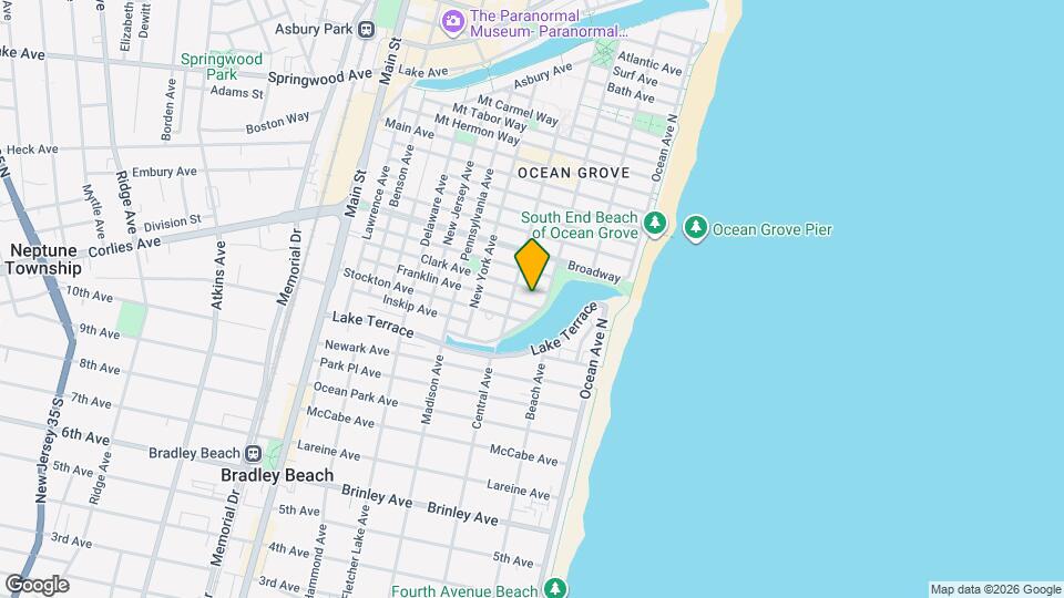 49 Franklin Ave Map and Location Details