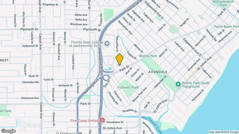 3904 Hollingsworth St Map and Location Details