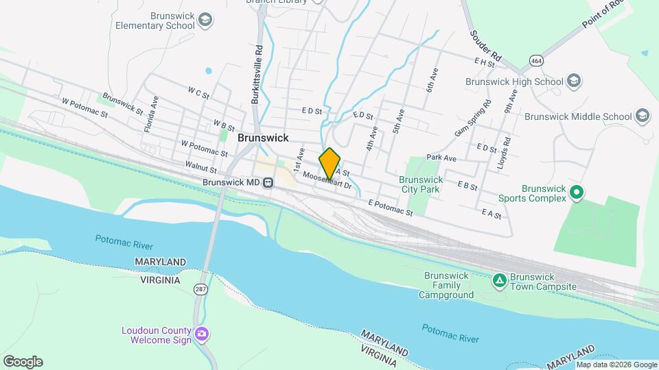 221 E Potomac St, Unit A Map and Location Details