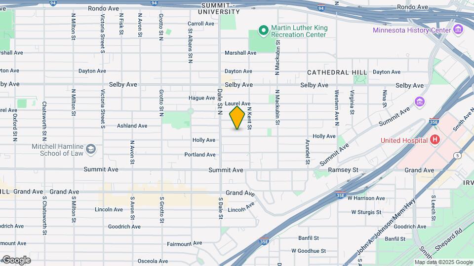 Holly Avenue Apartments Mapa y Detalles de la Ubicación