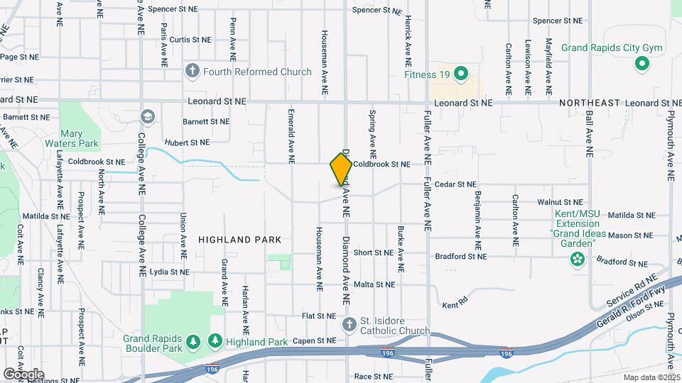 927 Carrier Creek Blvd NE Map and Location Details
