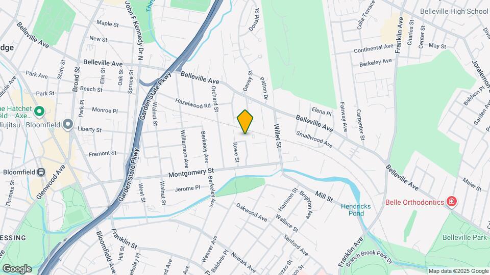 8 Rowe Pl Map and Location Details