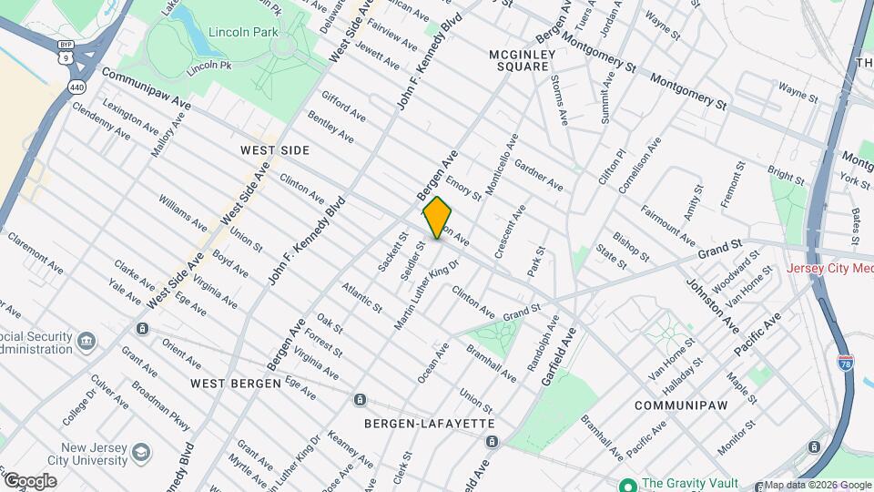 611 Communipaw Ave Map and Location Details