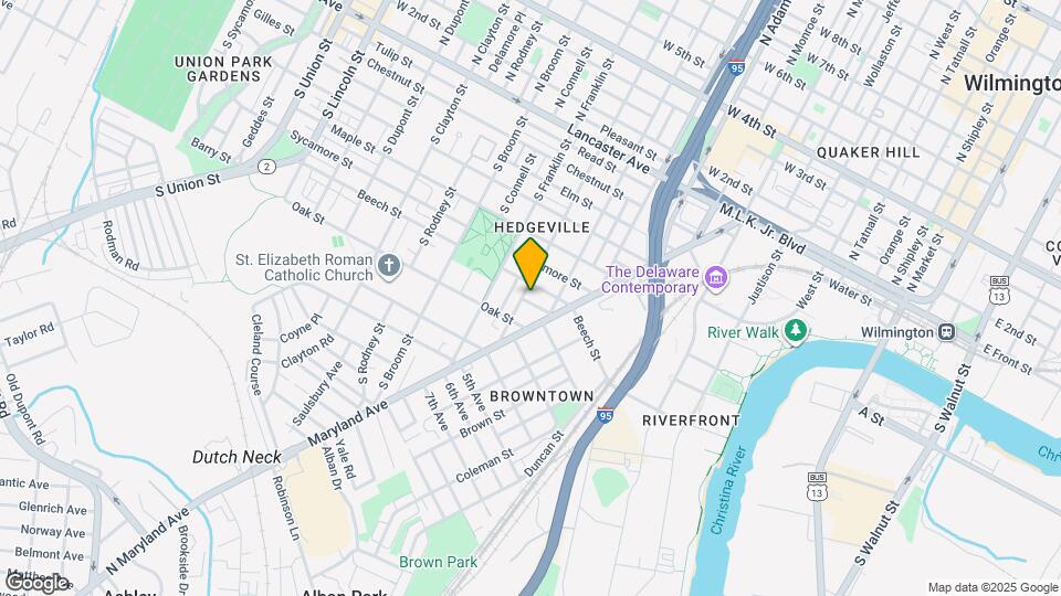 1121 Columbia Ave Map and Location Details