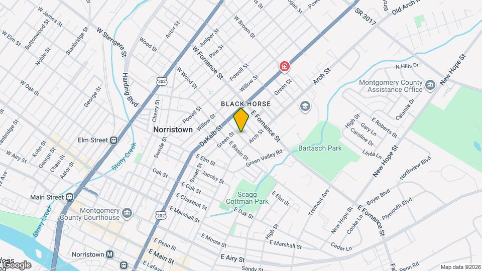 221 E Wood St Map and Location Details