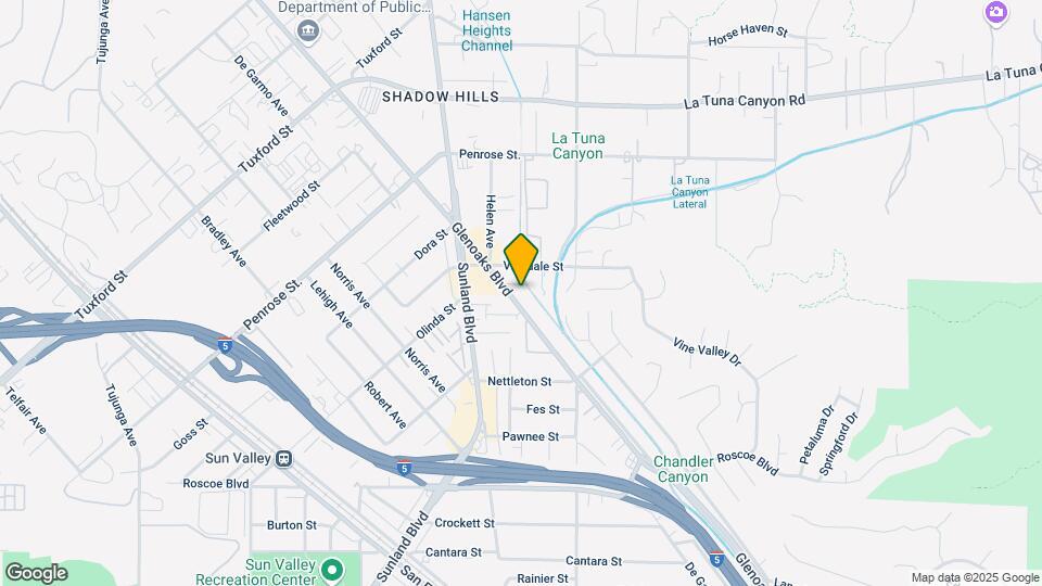 8714 Glenoaks Blvd Map and Location Details