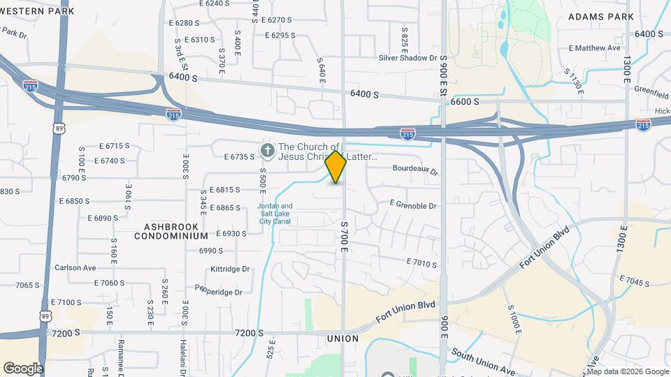 682 E Benbrook Ln Map and Location Details