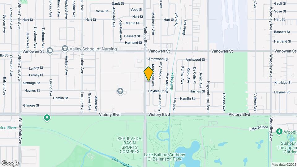 6550 Balboa Blvd Map and Location Details