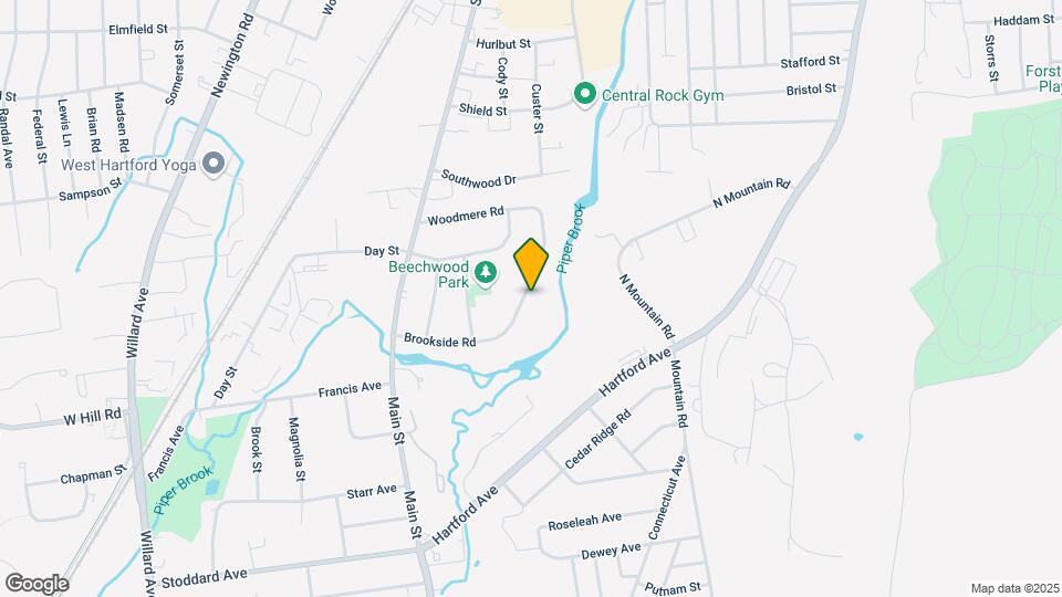 135 Brookside Rd Map and Location Details