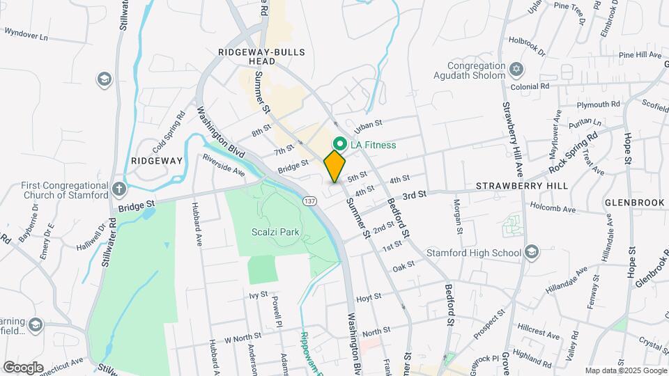 1900 Summer St Map and Location Details