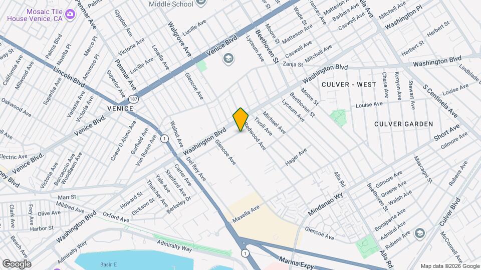 13326 Beach Ave Map and Location Details