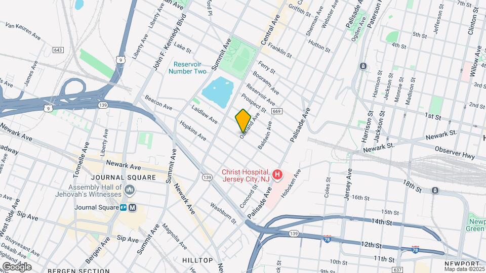 136 Oakland Ave Map and Location Details