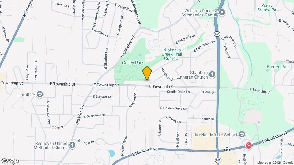 2425 N Primrose Ln Map and Location Details