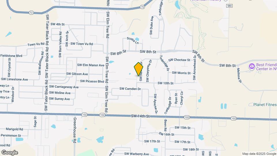 906 SW Navajo Dr Map and Location Details