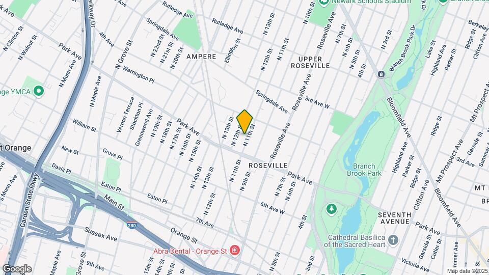 184 N 11th St Map and Location Details