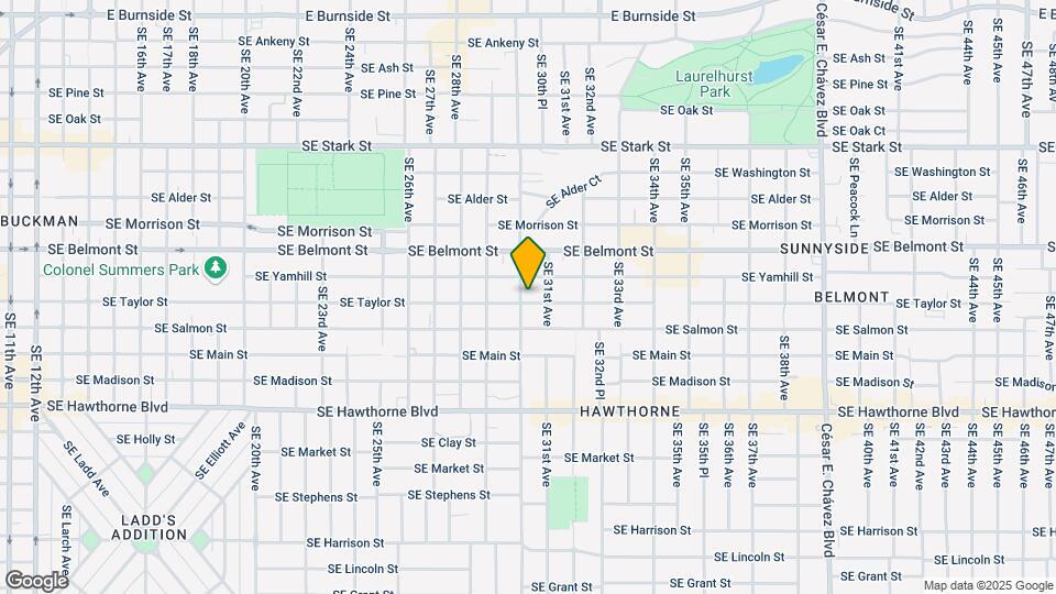 3011 SE Taylor St Mapa y Detalles de la Ubicación