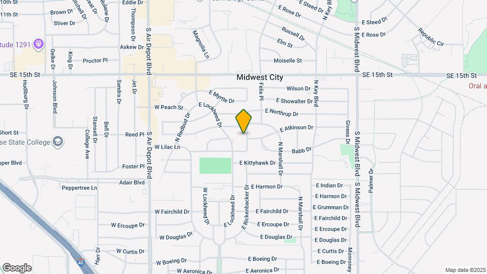 913 N Lilac Ln Map and Location Details