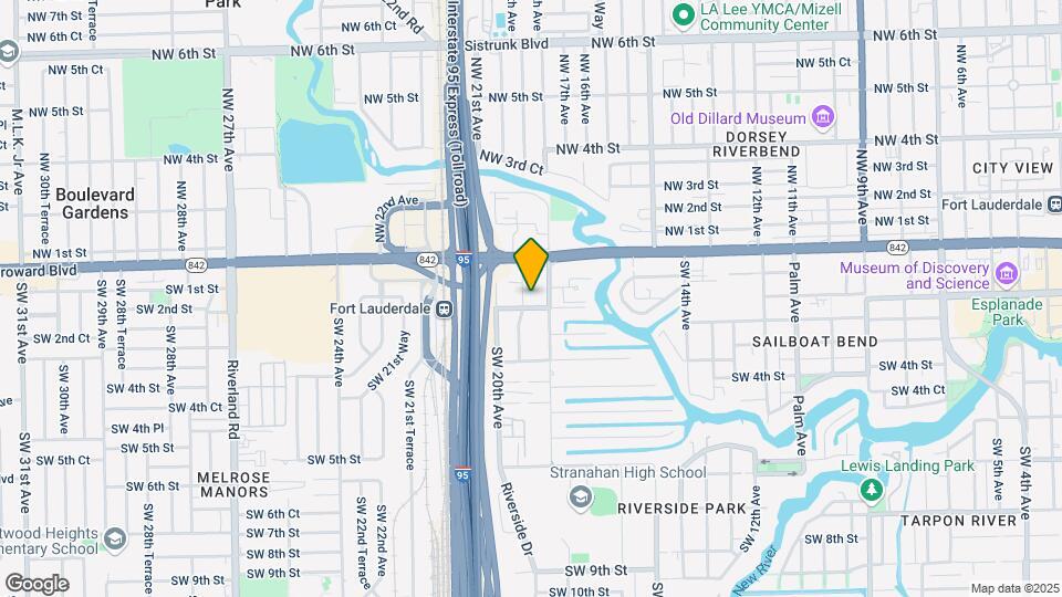 114 SW 19th Ave Map and Location Details