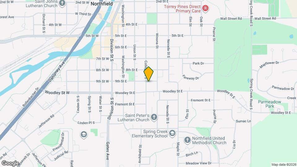 901 College St S Map and Location Details