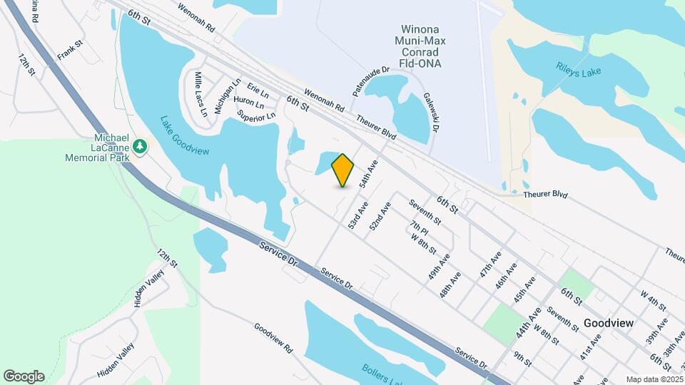 Lakeside Manor Apartments and Townhomes Map and Location Details
