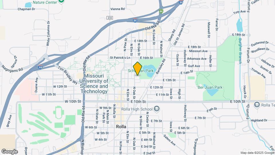 1300 N Oak St Map and Location Details
