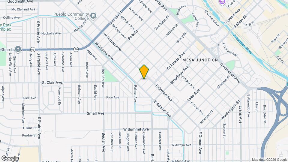 614 Quincy St Map and Location Details