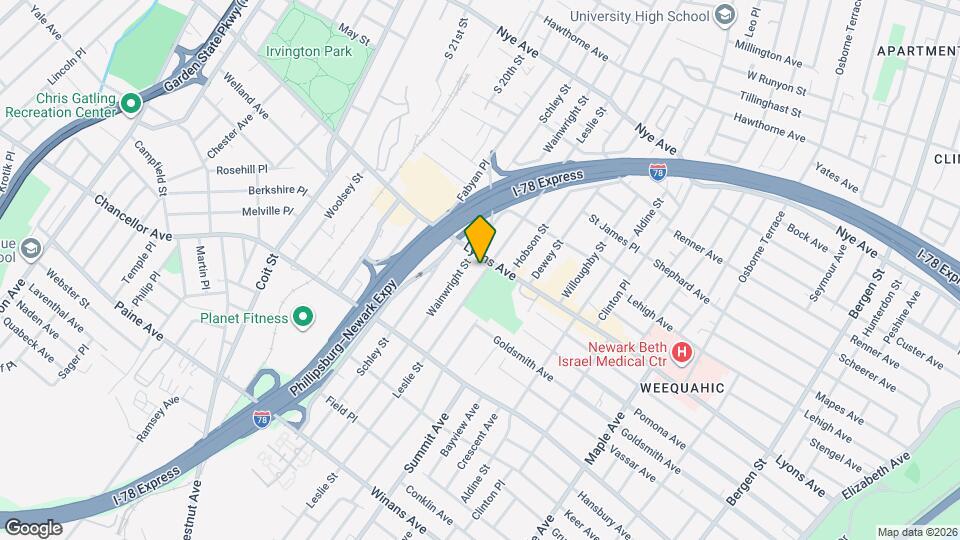 313 Leslie St Map and Location Details