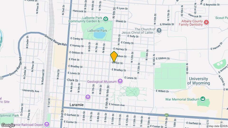 916 E Flint St Map and Location Details