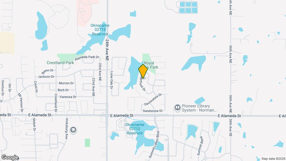 305 Waterfront Dr Map and Location Details