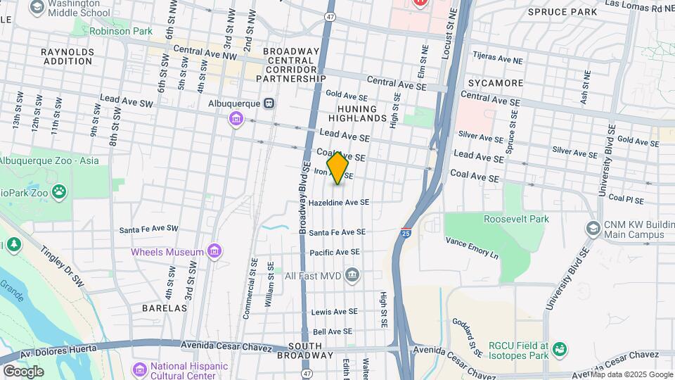 621 Edith Blvd SE, Unit B Map and Location Details