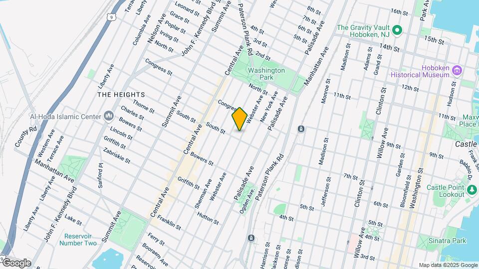 289 Webster Ave Map and Location Details