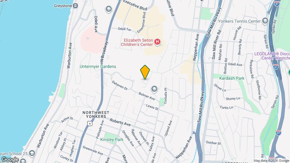 6 Regina Pl Map and Location Details