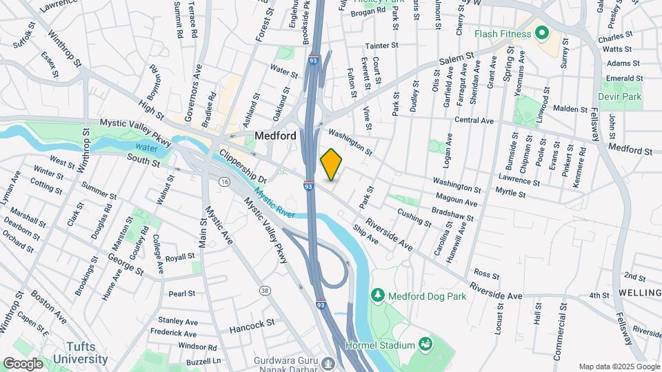 8 Pleasant St Map and Location Details