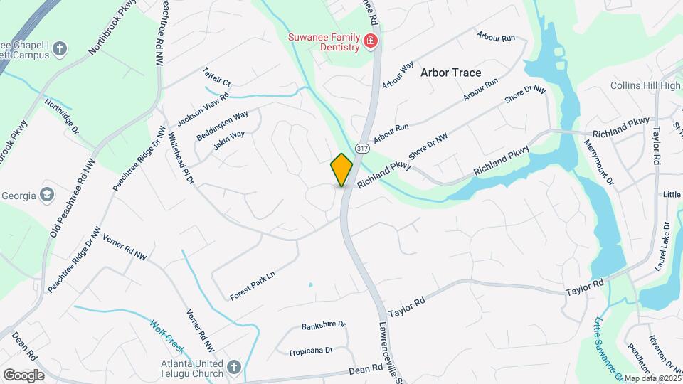655 Suwanee Lakes Cir NW Map and Location Details