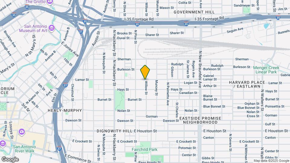 732 Lamar St Map and Location Details
