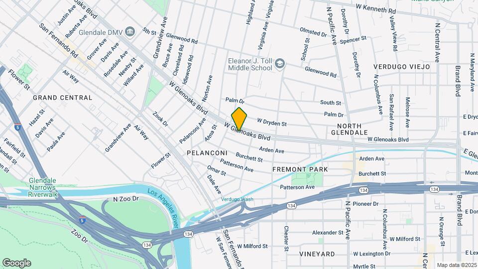 824 W Glenoaks Blvd Map and Location Details