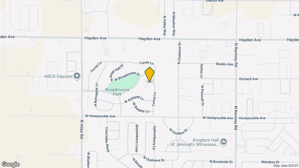 2472 W Warwick Ct Map and Location Details